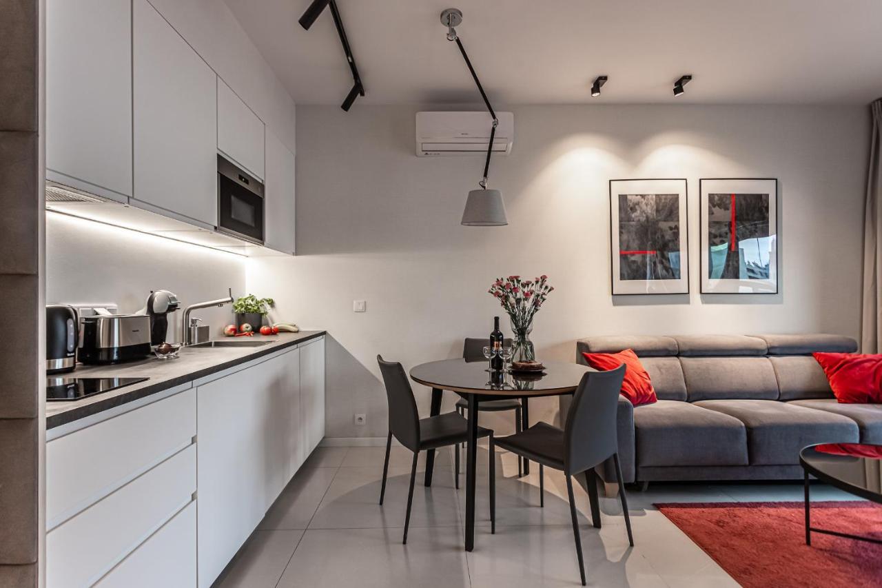 Mennica Residence Deluxe ワルシャワ エクステリア 写真