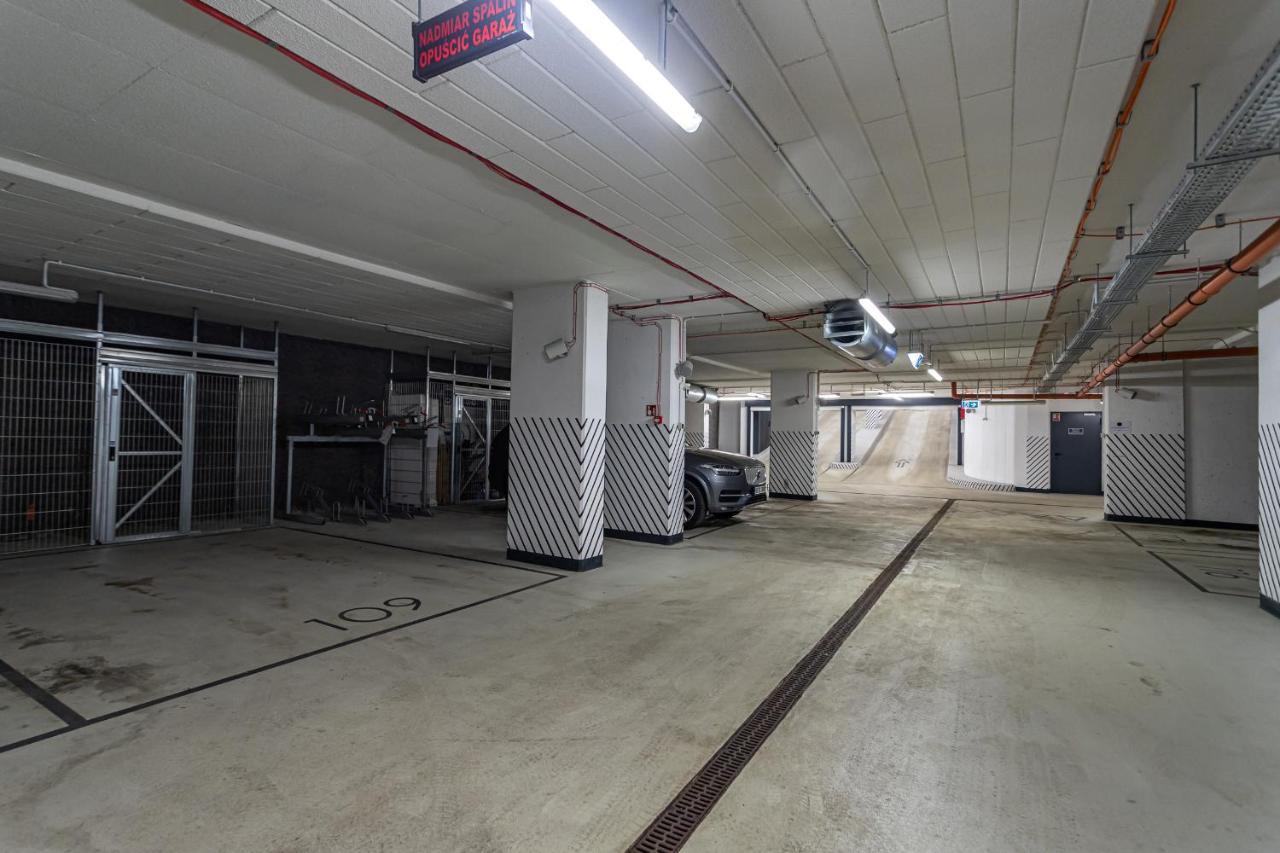 Mennica Residence Deluxe ワルシャワ エクステリア 写真