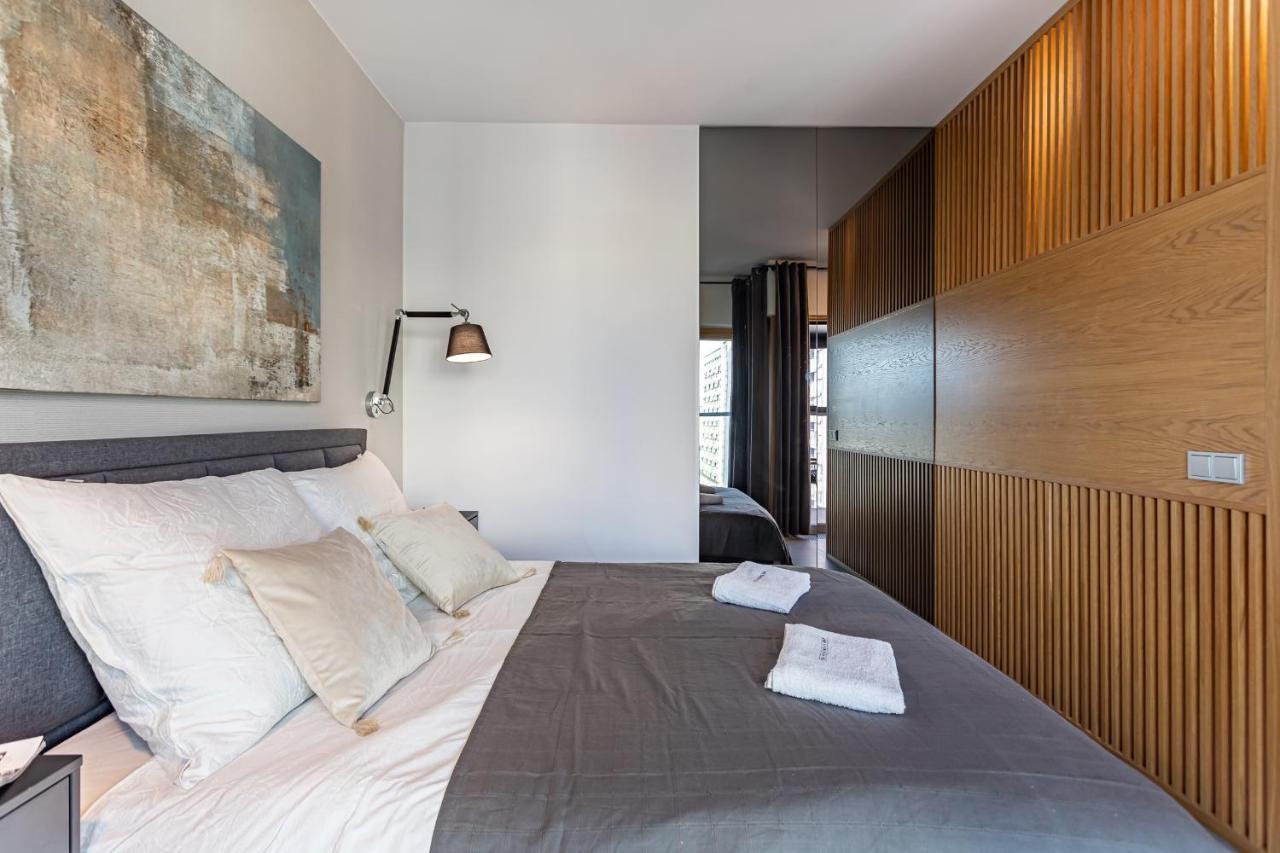Mennica Residence Deluxe ワルシャワ エクステリア 写真