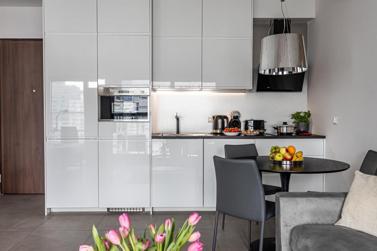 Mennica Residence Deluxe ワルシャワ エクステリア 写真